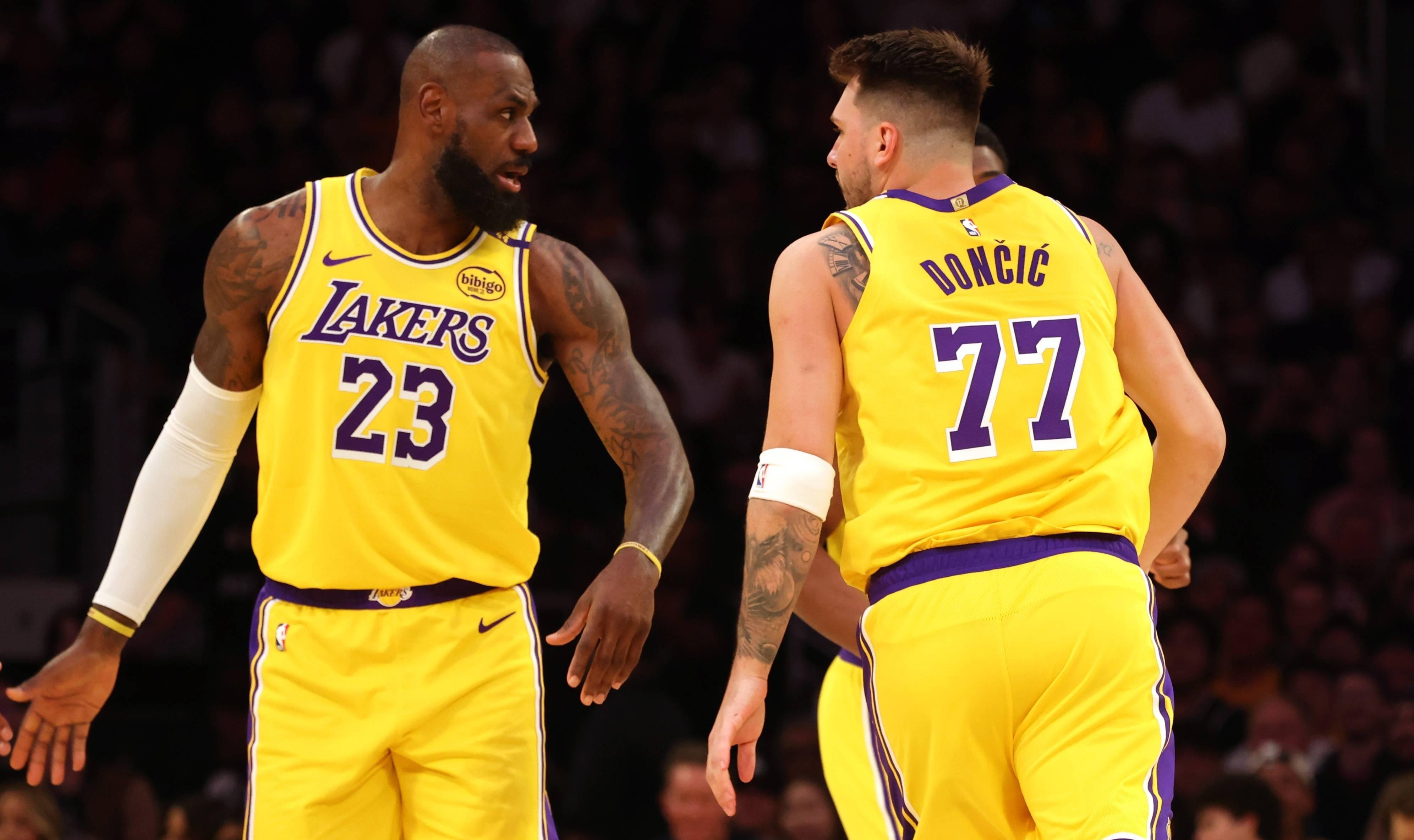 关于勇士队惨败后更衣室爆发冲突，主帅回应，得到技术看到.的信息